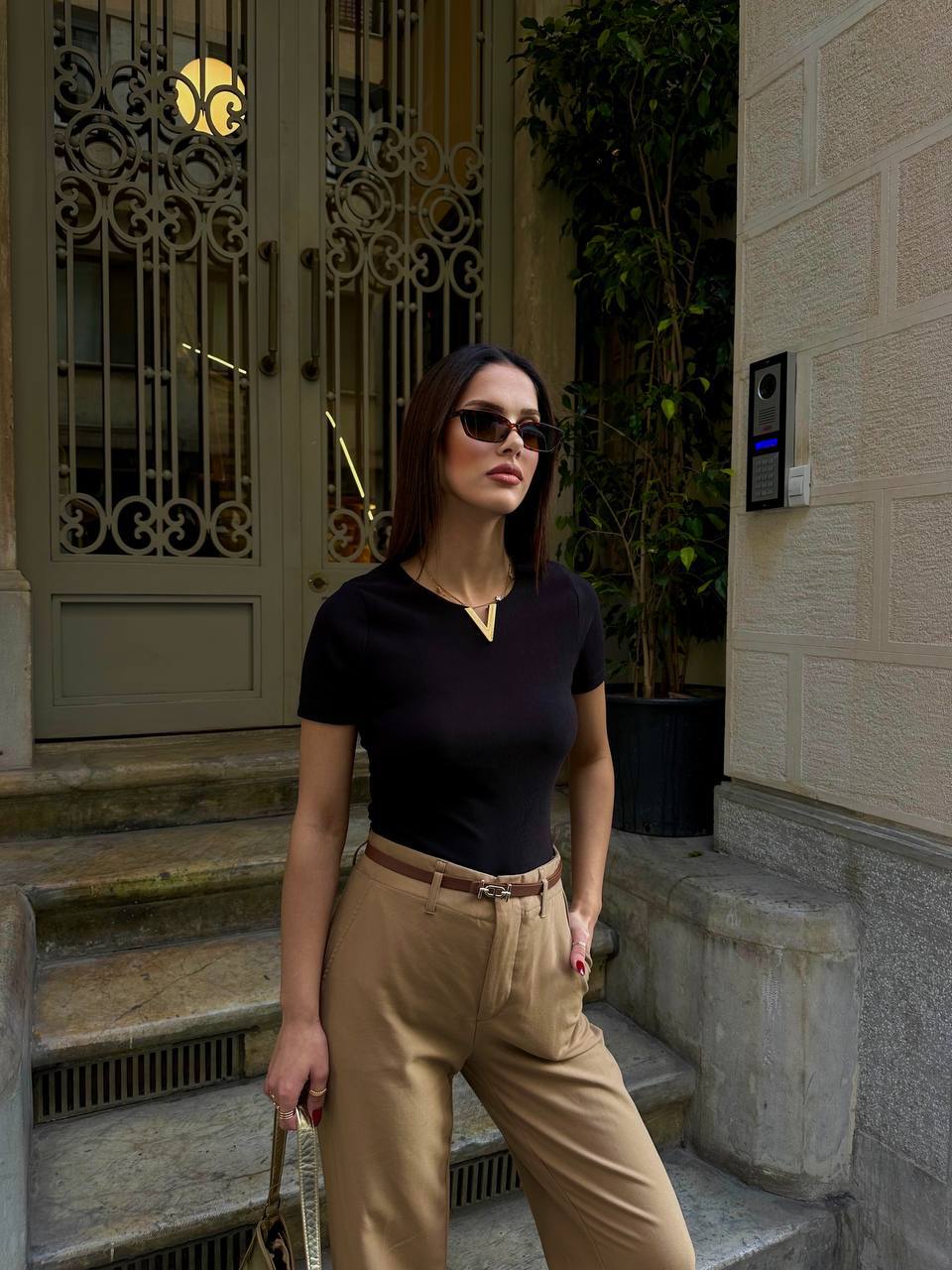 Siyah Slim Fit Kadın T-Shirt